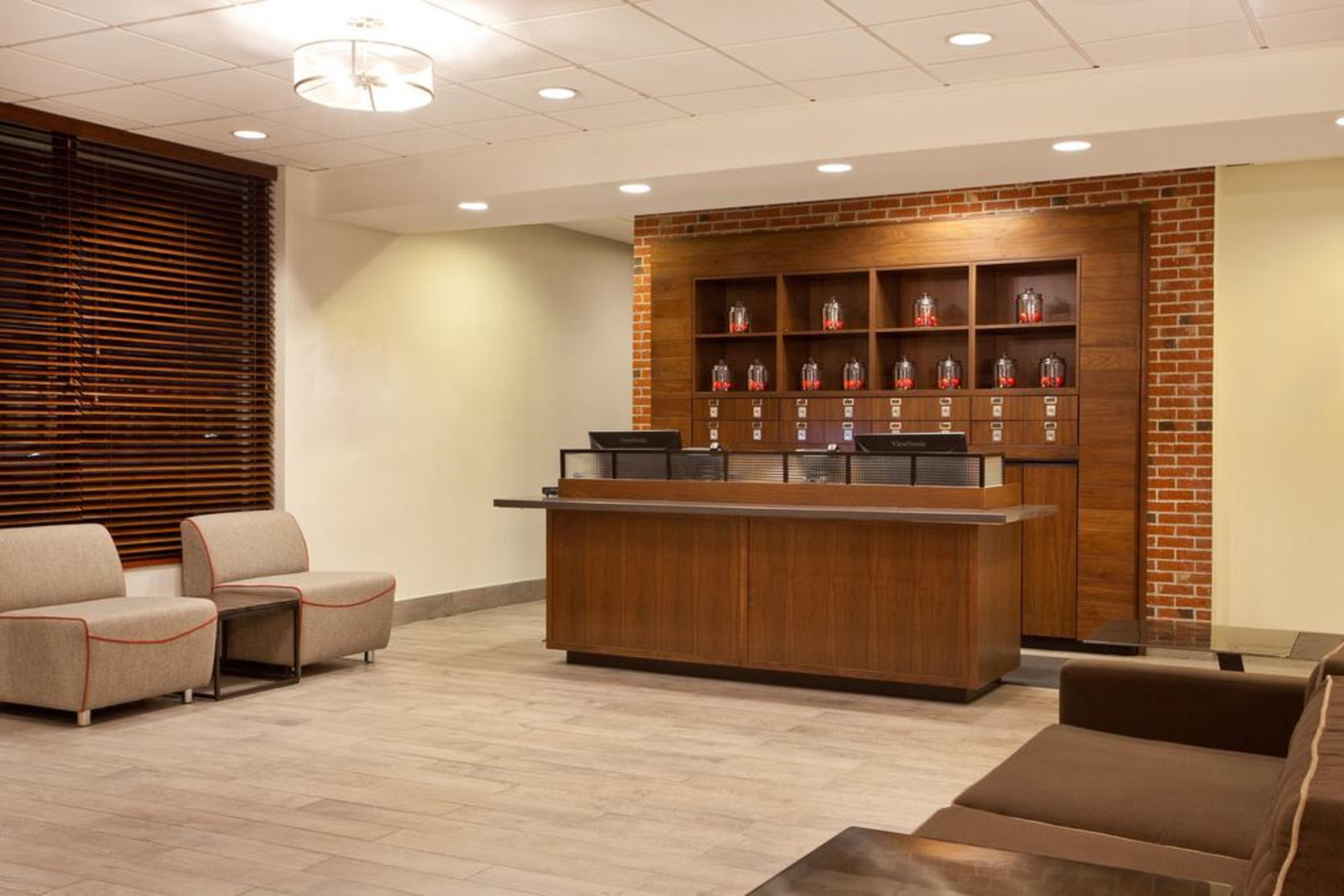 Four Points By Sheraton Cleveland Airport Interieur foto
