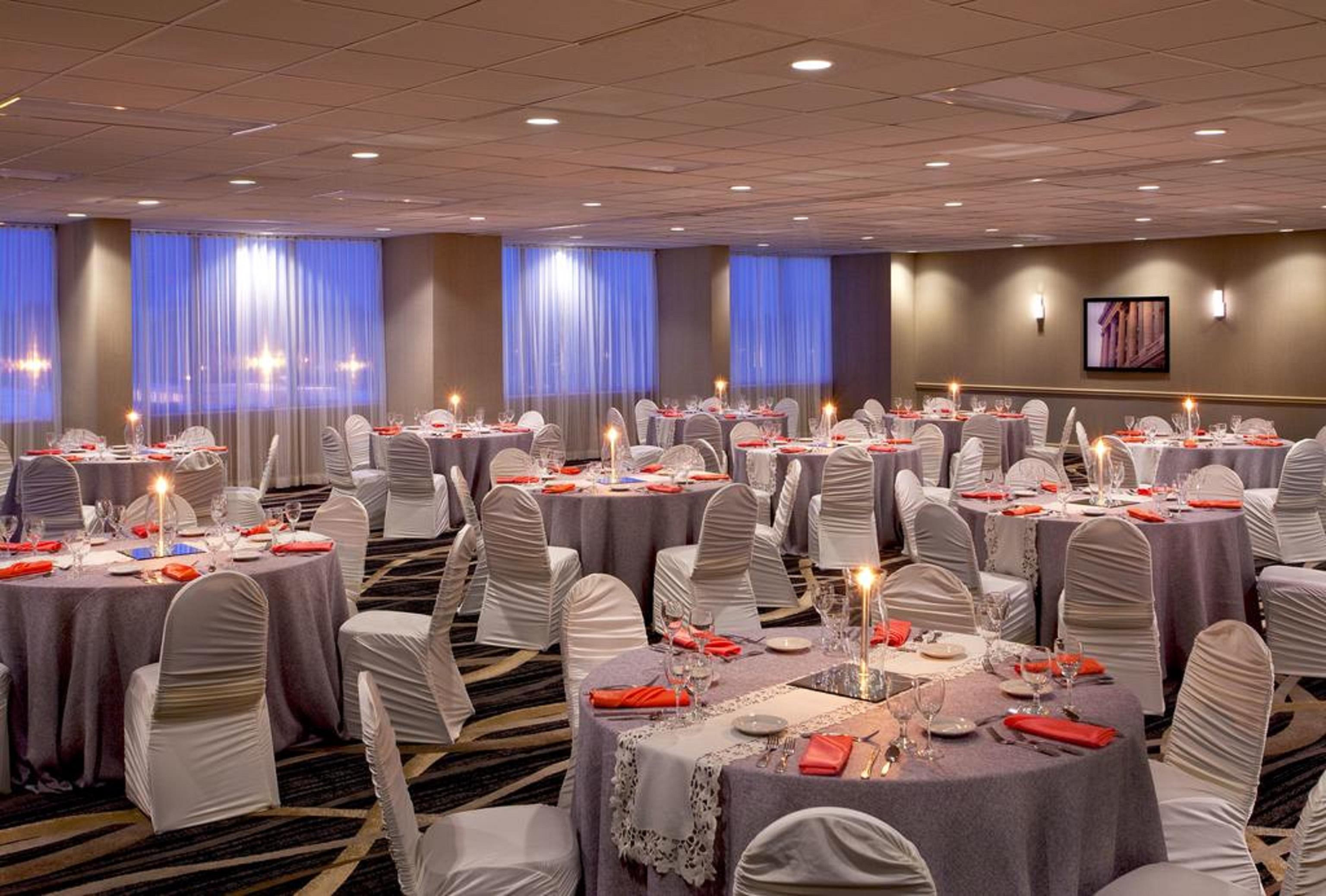 Four Points By Sheraton Cleveland Airport Zakenleven foto