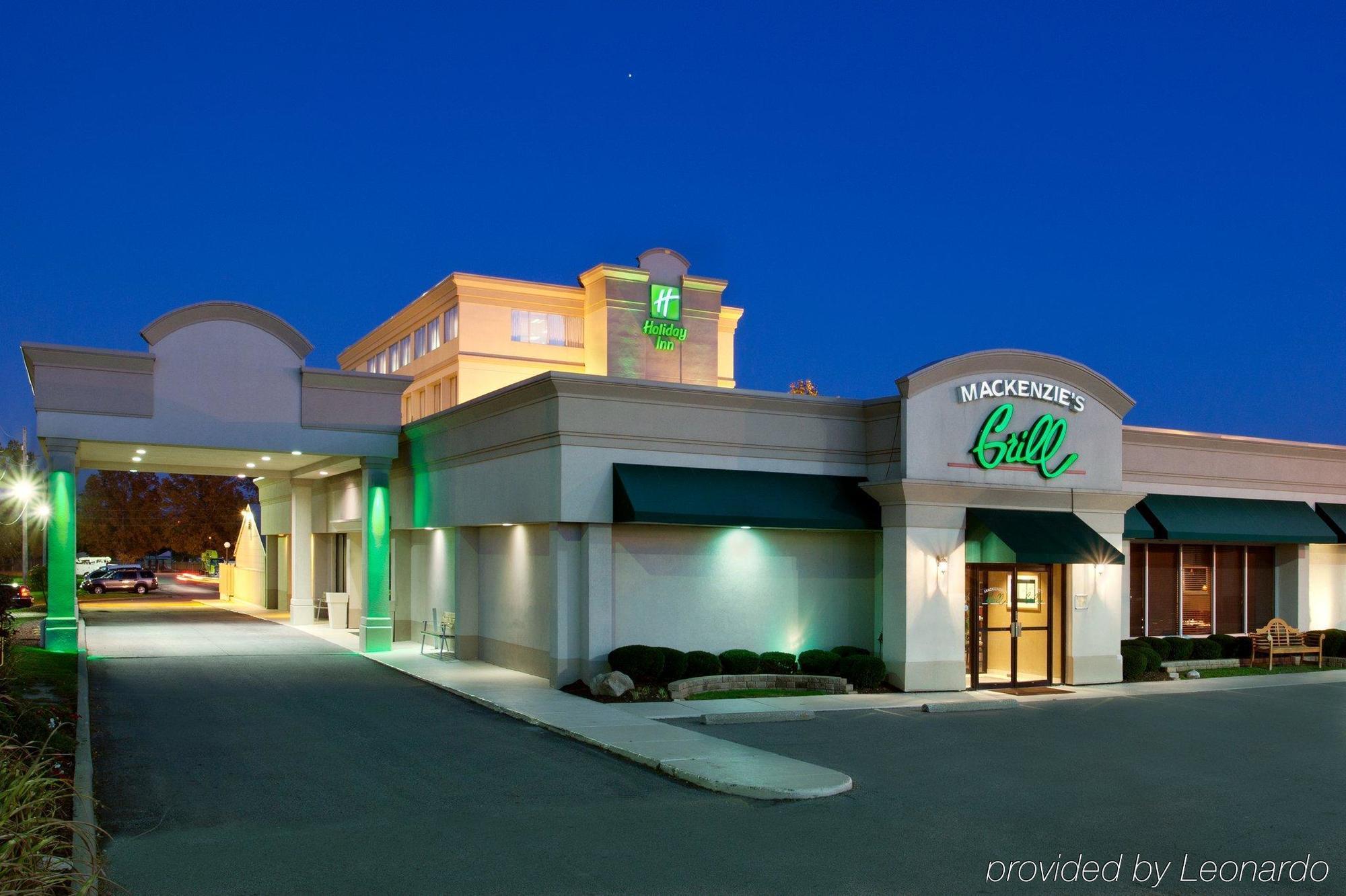 Four Points By Sheraton Cleveland Airport Buitenkant foto
