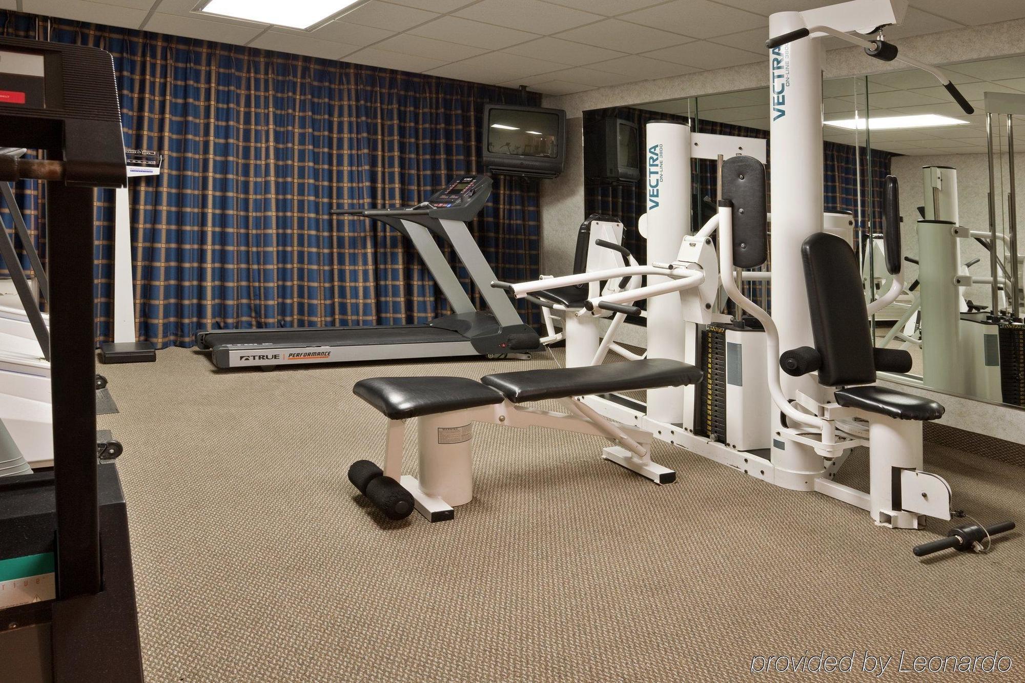 Four Points By Sheraton Cleveland Airport Buitenkant foto
