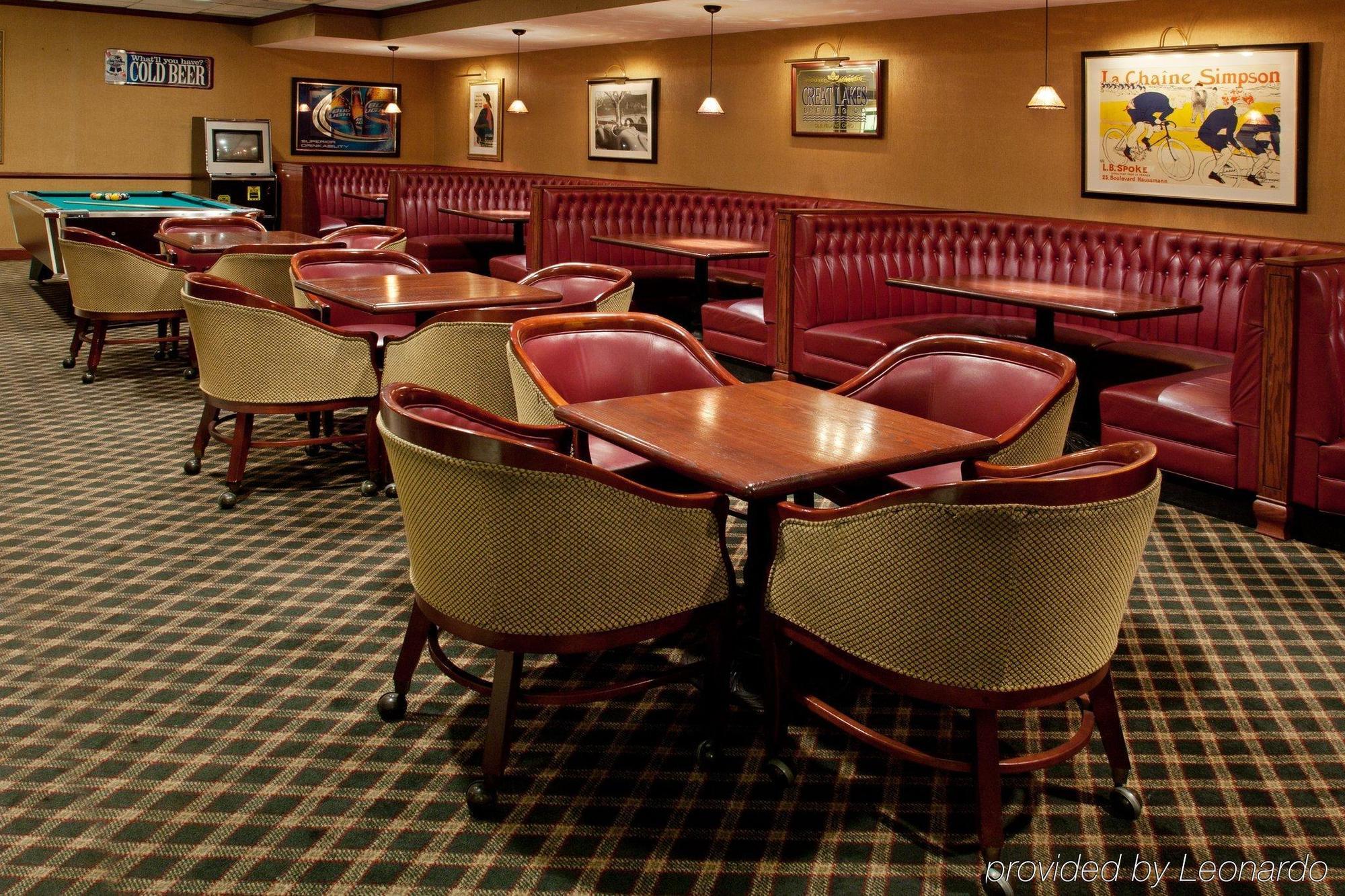 Four Points By Sheraton Cleveland Airport Buitenkant foto