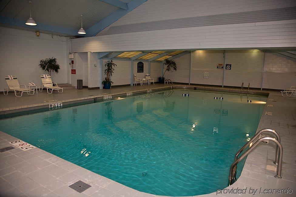 Four Points By Sheraton Cleveland Airport Buitenkant foto
