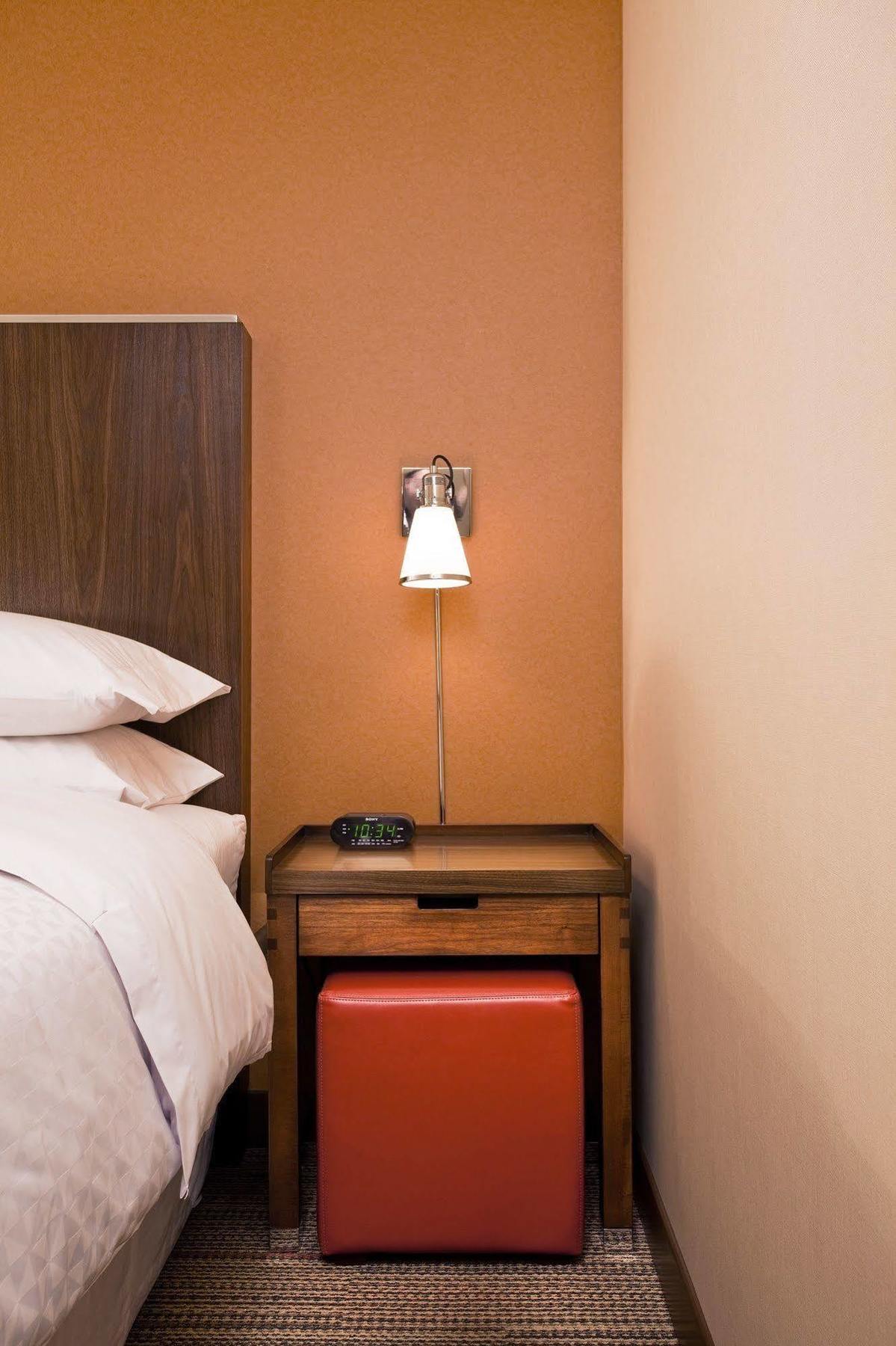 Four Points By Sheraton Cleveland Airport Buitenkant foto